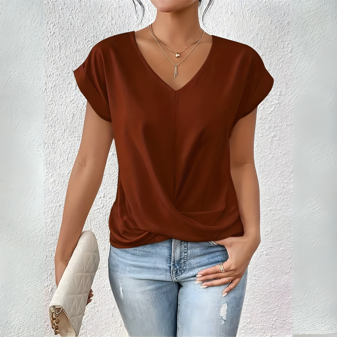 EMMA™ | Fashionable T-shirt – Stylish & Comfortable
