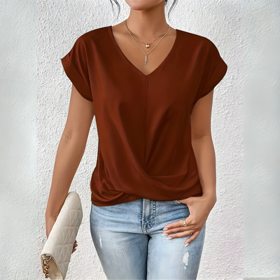 EMMA™ | Fashionable T-shirt – Stylish & Comfortable