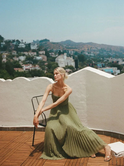 VERONIQUE VERDE™ | Elegance & Timeless Class