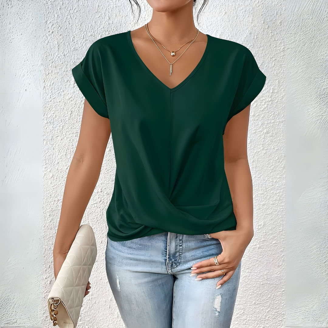 EMMA™ | Fashionable T-shirt – Stylish & Comfortable